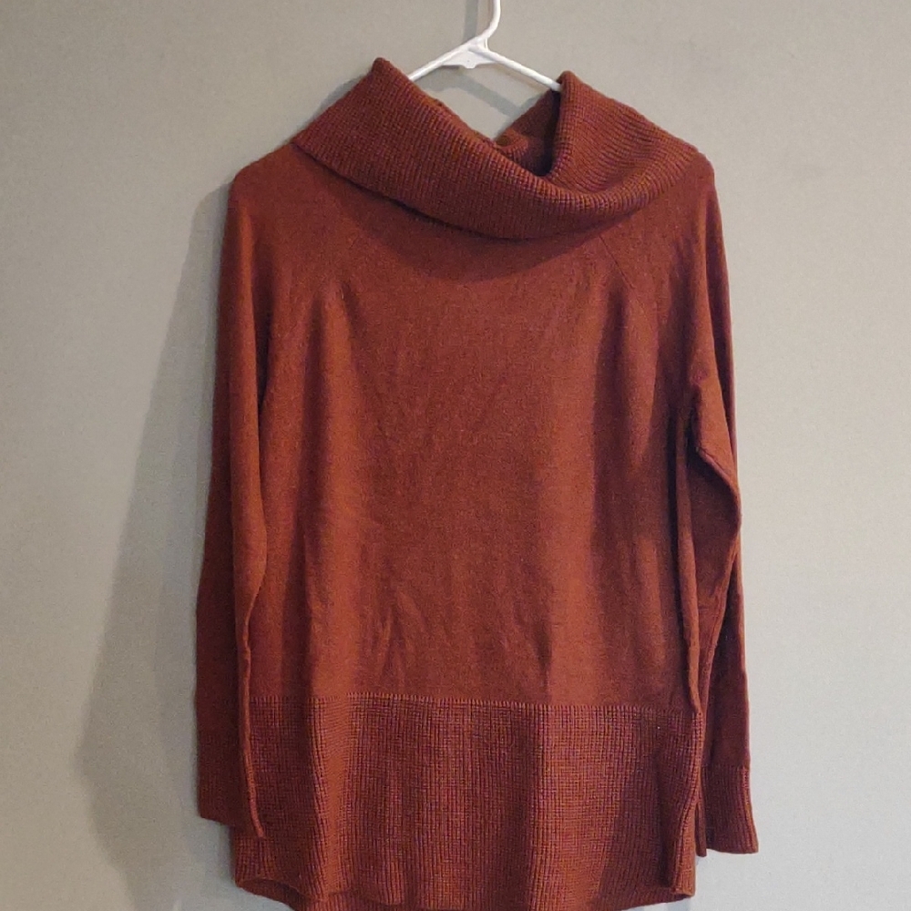 Cyrus Women's Medium Cowl Neck Long Rust Brown Sweater